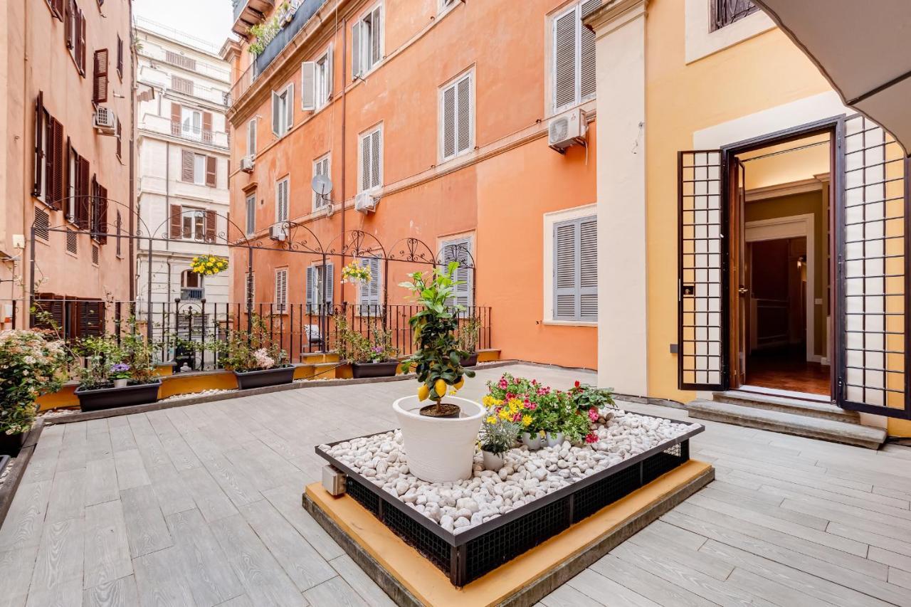 Spanish Garden Rome Bagian luar foto