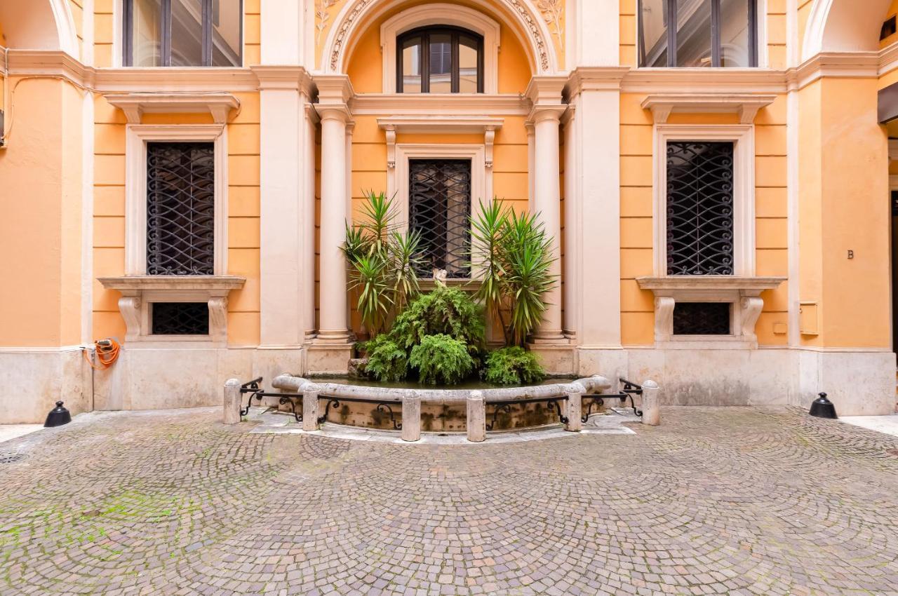 Spanish Garden Rome Bagian luar foto